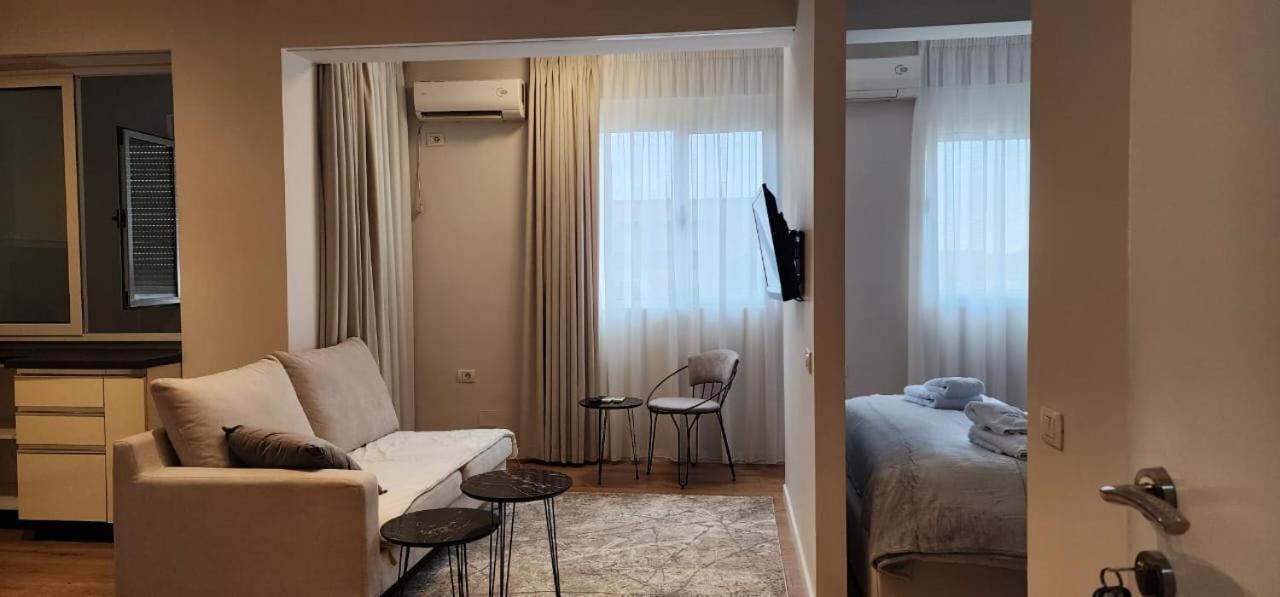 Signature Idea Hotel Тирана Екстериор снимка